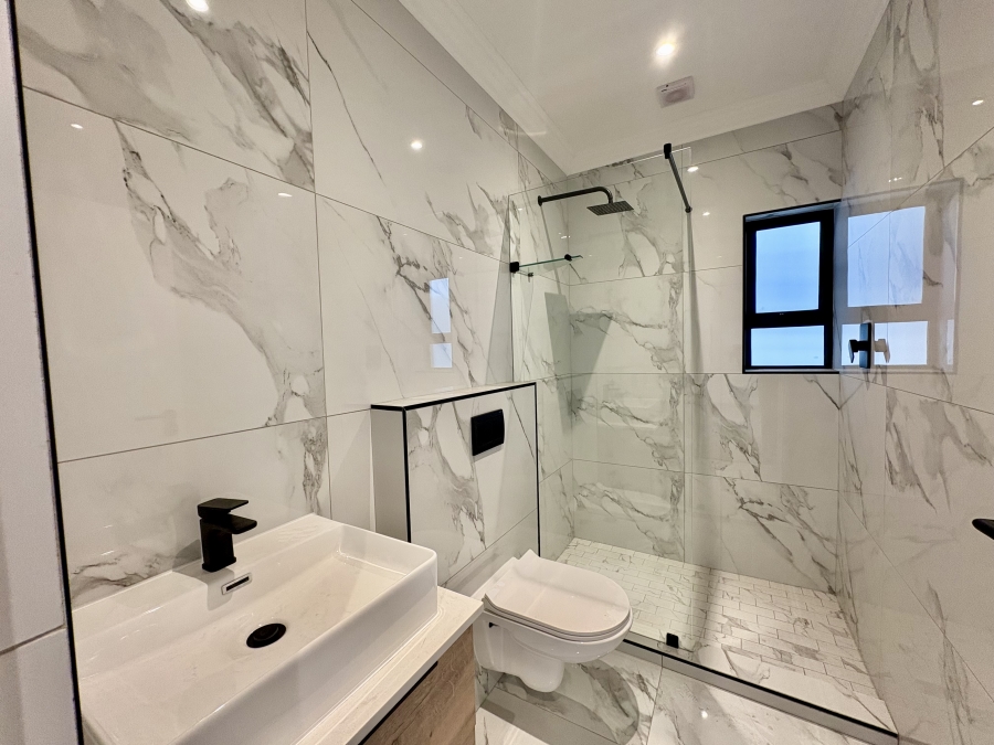 4 Bedroom Property for Sale in Sandown Western Cape
